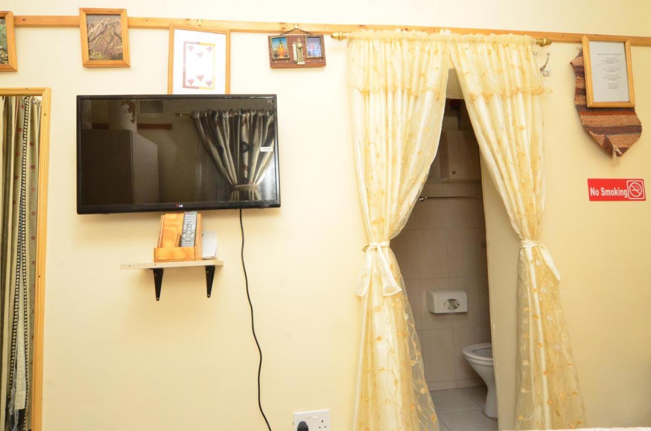 Kwampofu Guest House هراري المظهر الخارجي الصورة